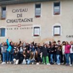 Vor der Winzergenossenschaft